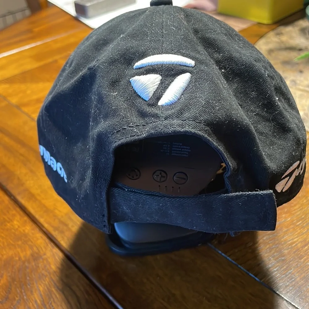 TaylorMade Performance Lab hat - Picture 4 of 5